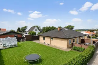 Villa på Færøvej 9, 9670 Løgstør