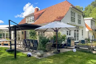 Villa på Fredensborgvej 38, 3400 Hillerød