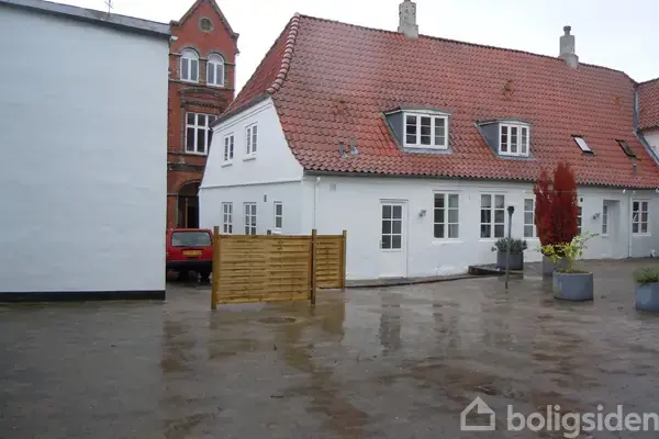 Villalejlighed på Nybro 1A, 1. th., 6200 Aabenraa