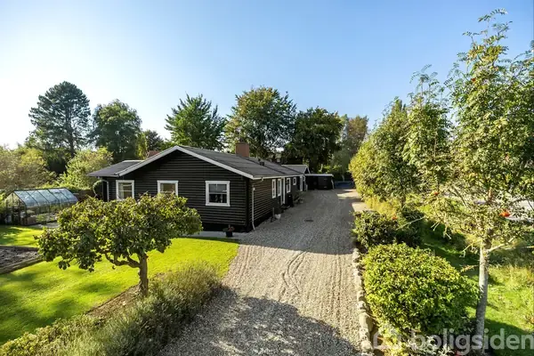 Villa på Holsteinborgvej 232, 4243 Rude