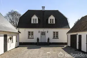 Landejendom på Holbækvej 284, 4100 Ringsted