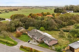 Villa på Kirkedalsvej 16, Trekroner, 9690 Fjerritslev