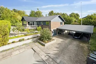 Villa på Engblommevej 27, 8410 Rønde