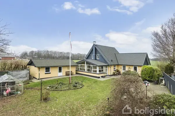 Villa på Hjørringvej 45, 9300 Sæby