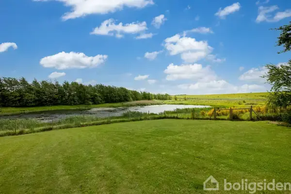 Landejendom på Kalsgårdvej 13, 7500 Holstebro