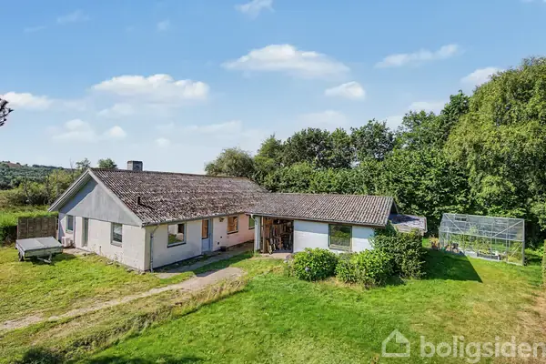 Villa på Røngevej 8, 8860 Ulstrup