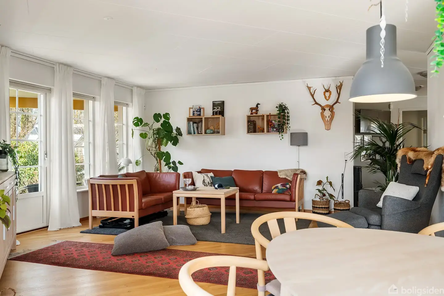 Skøn villa i Øster Hornum med udsigt og privat beliggenhed - Bild 5
