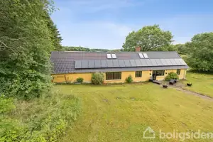 Landejendom på Holstebrovej 225, 8800 Viborg