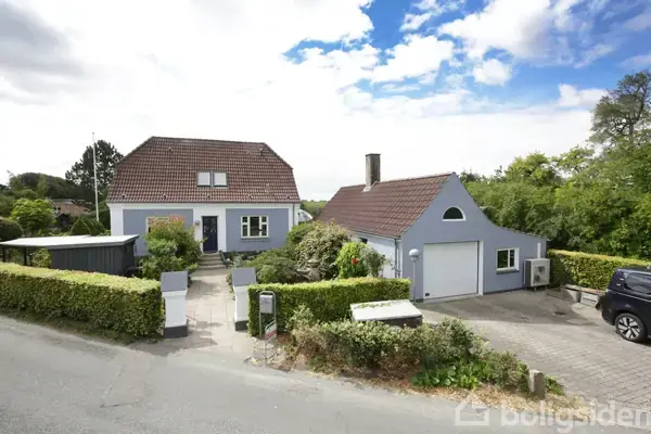 Villa på Skovbakkevej 4, 8544 Mørke
