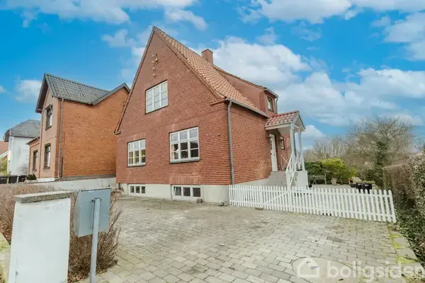 Villa på Kalbyrisvej 19, 4700 Næstved