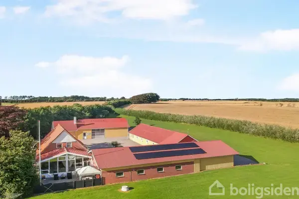 Landejendom på Nibevej 70, 9640 Farsø