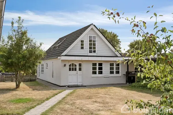 Villa på Stationsvej 8, 9280 Storvorde