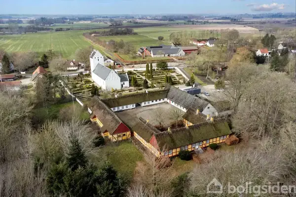 Landejendom på Tåstrupvej 54, 4370 Store Merløse