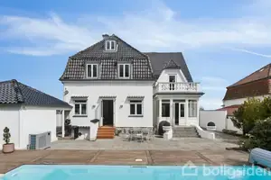 Villalejlighed på Skodsborg Strandvej 79, st., 2942 Skodsborg