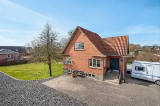 Villa på Muldbjergvej 1, 6971 Spjald