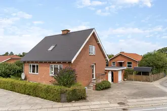 Villa på Humlebækvej 1, 9510 Arden