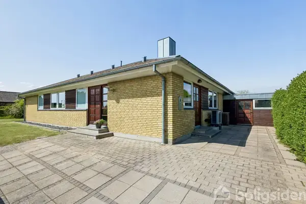 Villa på Skoletoften 4, 8420 Knebel