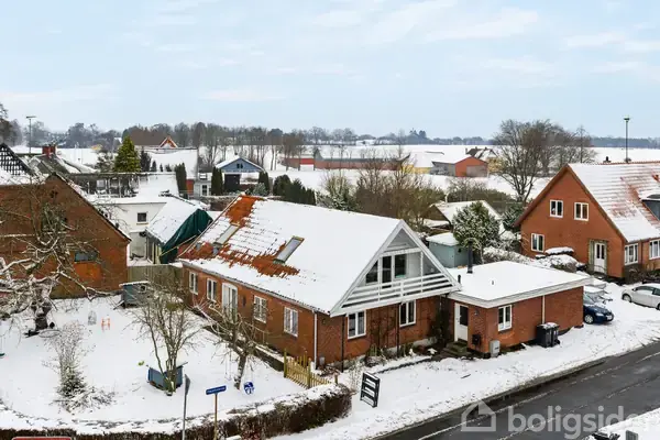 Villa på Højskolevej 3, 5882 Vejstrup