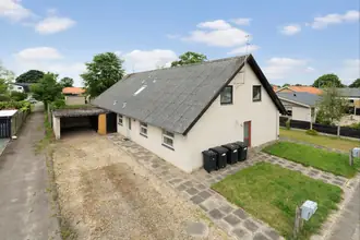 Villa på Søndergårdvej 10, th., Hammerum, 7400