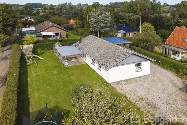 Villa på Åvænget 9, 5853 Ørbæk