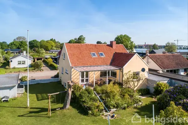 Villa på Lundevej 14, 4800 Nykøbing F