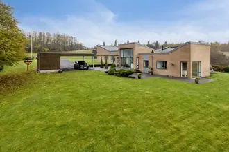 Landejendom på Fallevej 29, 8800 Viborg