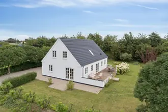 Villa på Violvænget 3, Nordbyen, 4800 Nykøbing F