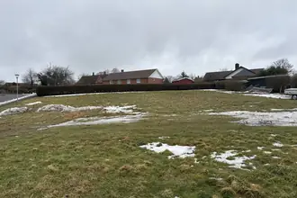 Helårsgrund på Hjortevej 2, Aakirkeby, 3720 Aakirkeby