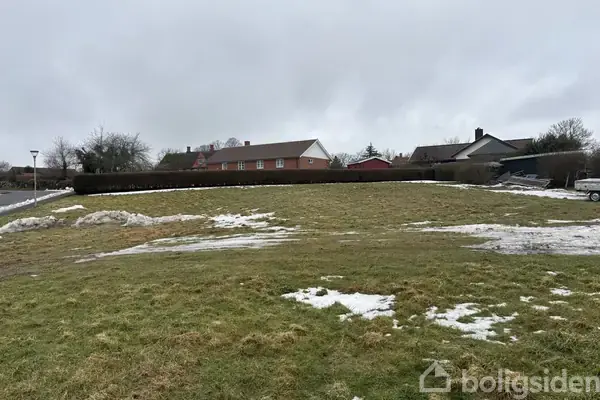 Helårsgrund på Hjortevej 2, 3720 Aakirkeby