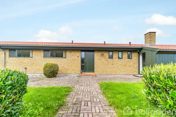 Villa på Sommersvej 11, 3400 Hillerød