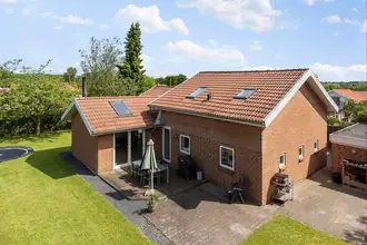 Villa på Niels Bohrs Vej 12, 8920 Randers NV