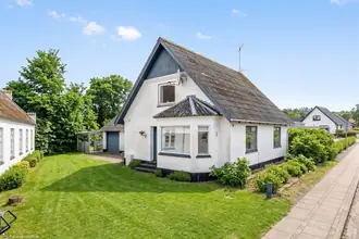 Villa på Strandvejen 1, Tranum, 9460 Brovst