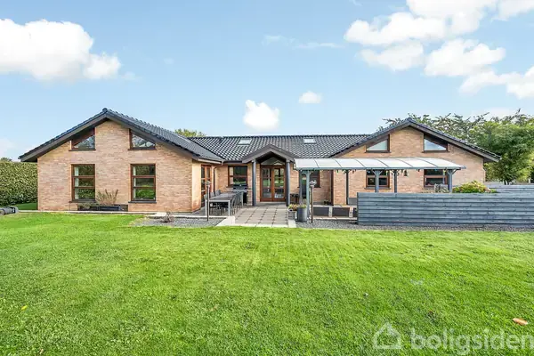 Villa på Lilleringvej 38A, 8462 Harlev J