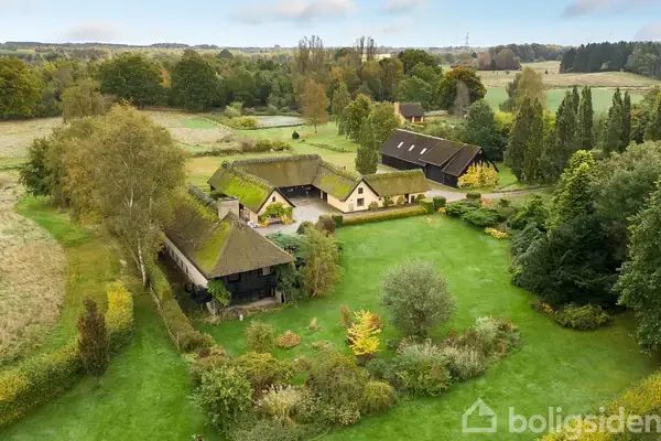 Landejendom på Karlebo Markvej 1, 3400 Hillerød