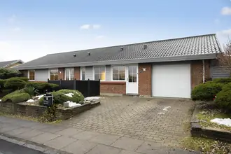 Villa på Jørgen Brønlundsvej 8, 7100 Vejle