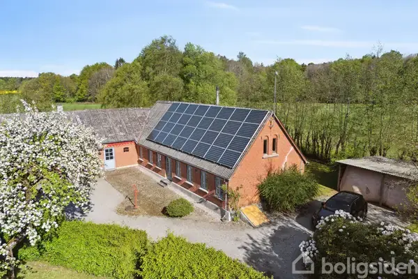 Landejendom på Nordrevej 41, 8471 Sabro