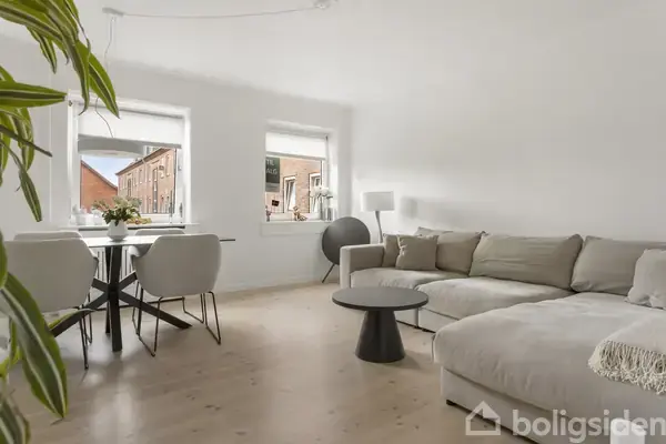 Ejerlejlighed på Hvidovre Torv 2, 1. tv., 2650 Hvidovre