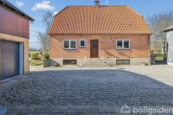 Villa på Slagelse Landevej 9, 4400 Kalundborg