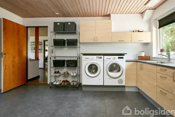 Landejendom på Agerholmvej 5, 7323 Give