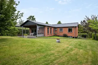 Villa på Lundshøjgårdsvej 13, 8340 Malling