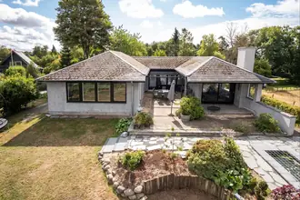 Villa på Ved Grotten 12, 5610 Assens