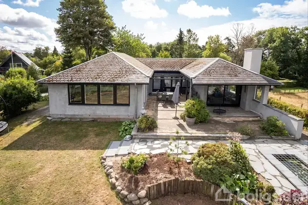 Villa på Ved Grotten 12, 5610 Assens