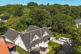 Villa på Hjarupgårdsvej 3, Hjarup, 6580 Vamdrup