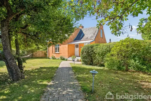 Villa på Egemarkevej 8, 2720 Vanløse