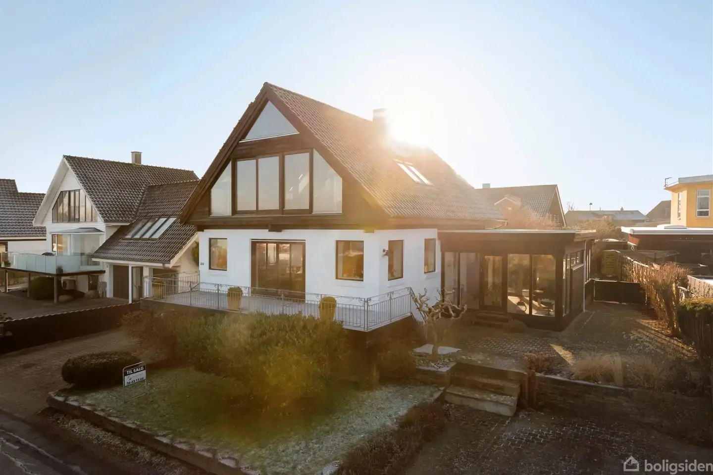 Eksklusiv udsigtsvilla med 227 etagemeter og panorama over Køge Bugt