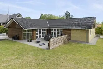 Villa på Fyrrehøjen 17, 5330 Munkebo