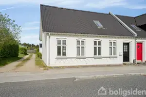 Villa på Hovedgaden 50, 8654 Bryrup