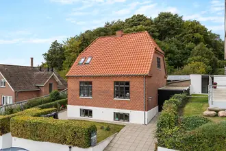 Villa på Niels Lykkes Gade 32, 9400 Nørresundby