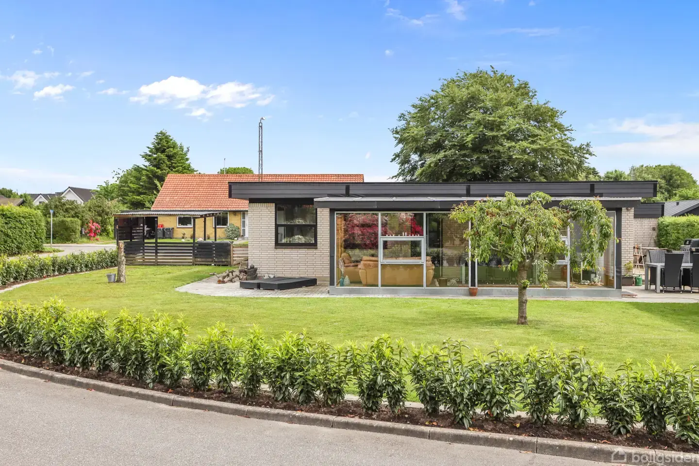 Familievenlig villa med moderne opdateringer i Vrå