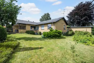 Villa på Drosselvej 3, 8832 Skals
